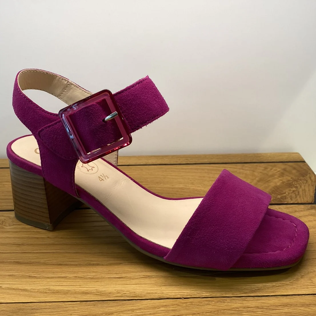 ARA - 1220507 - S24418 – Image 7