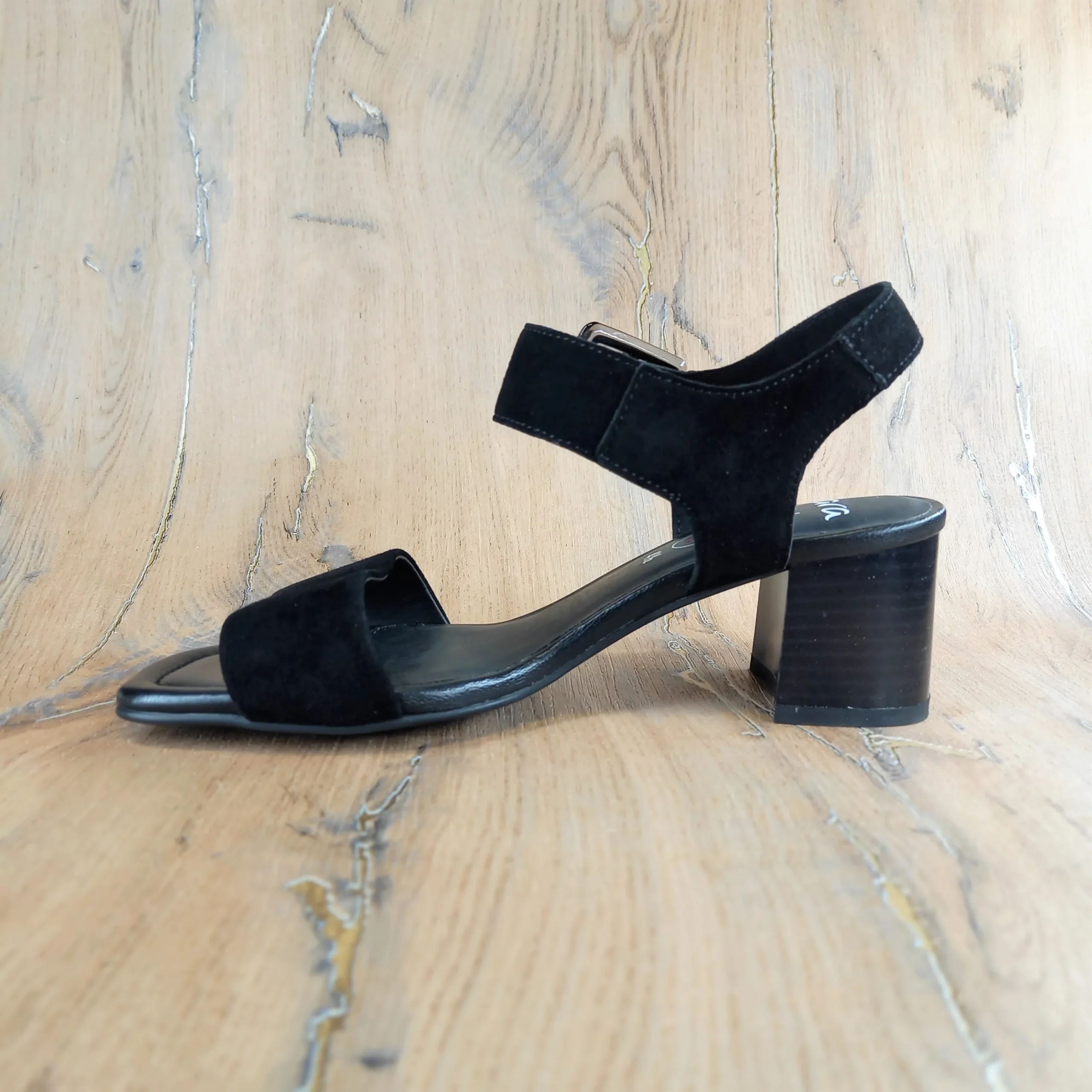 ARA - 1220507 - S24418 – Image 4