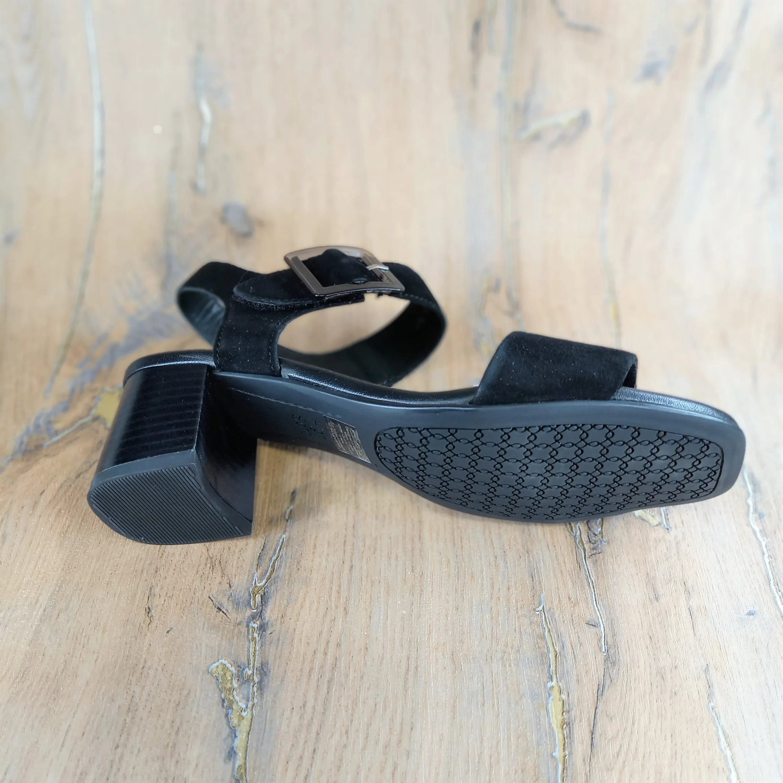 ARA - 1220507 - S24418 – Image 6