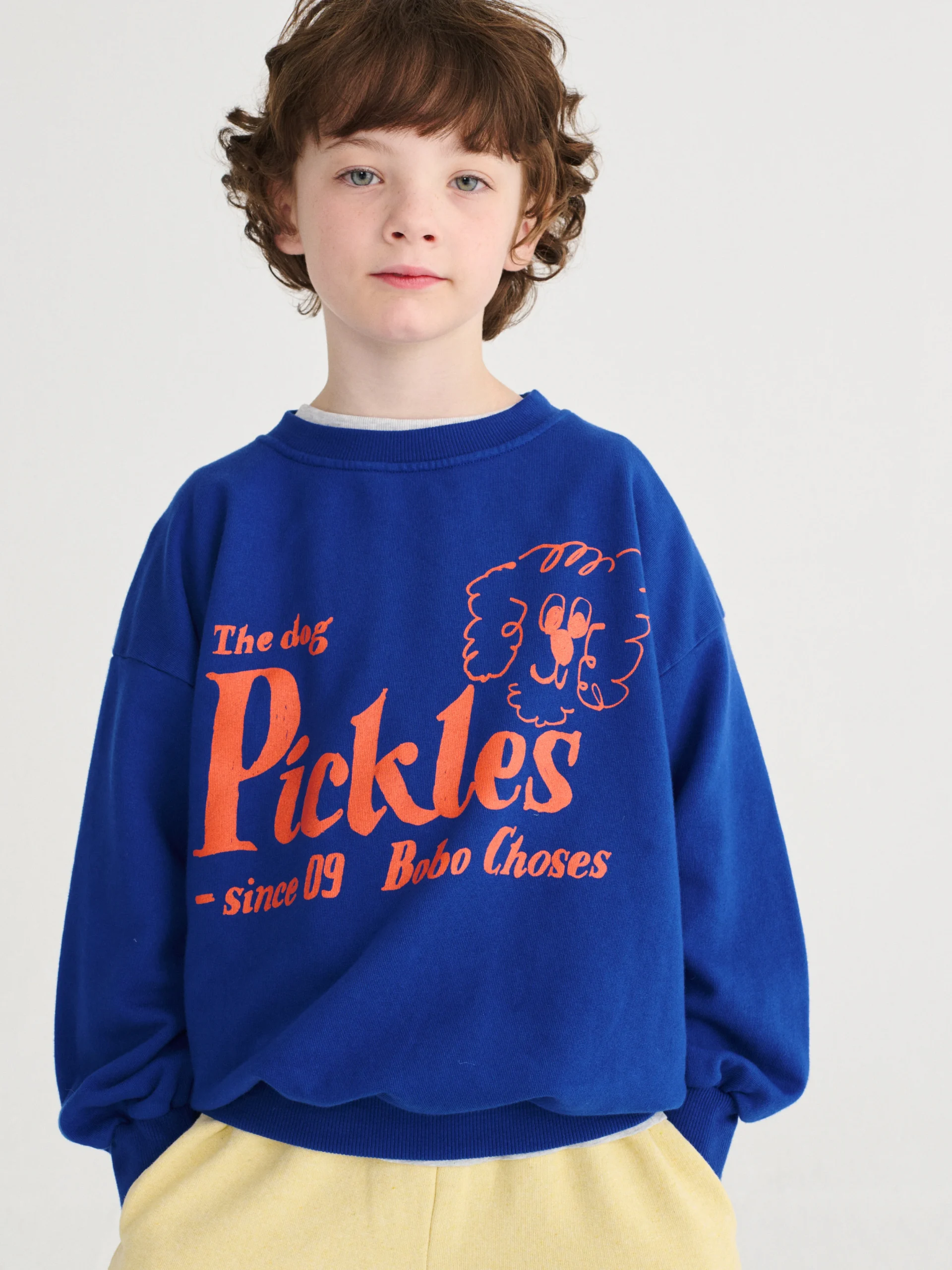 Sweat Bleu à Imprimé “Pickles the Dog” – Image 4