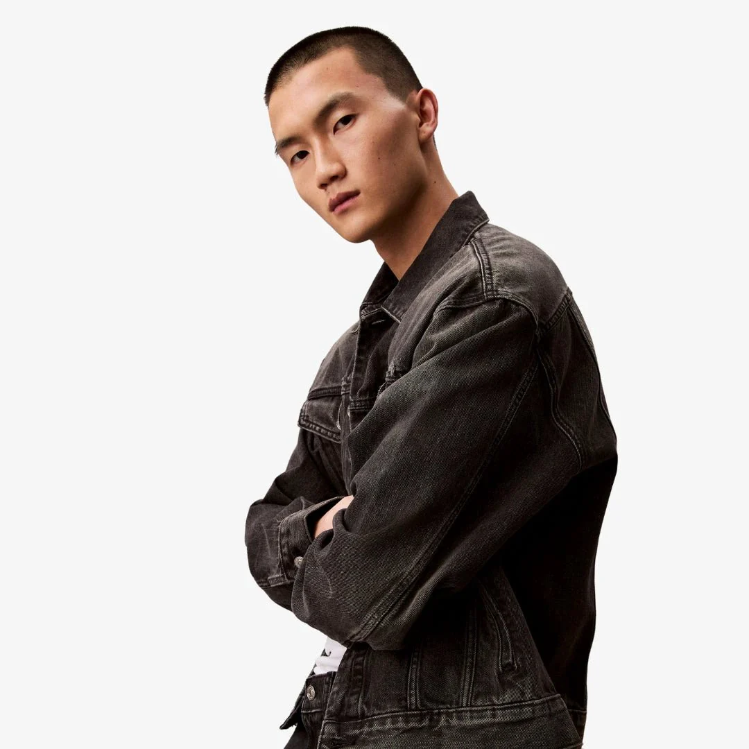 Calvin Klein 90S Black Fog Trucker Jacket – Image 4