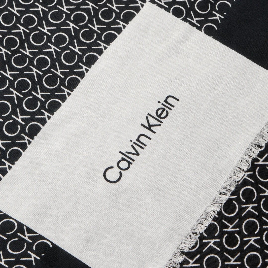 Calvin Klein AOP Minimal Logo Scarf 70 × – Image 4