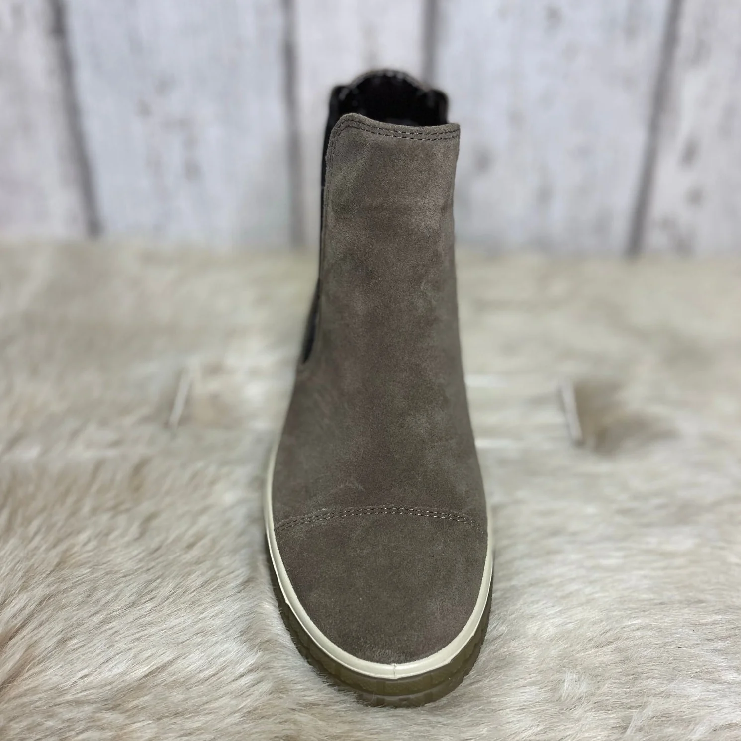 Ara - 1225209 - S2287H – Image 3