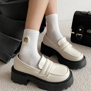 Mocassins plateformes en cuir synthétique Mocassin blanc ou Mocassin noir