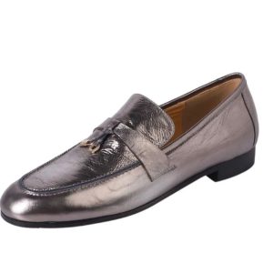 Mocassins à gland argentés pour femme en cuir véritable