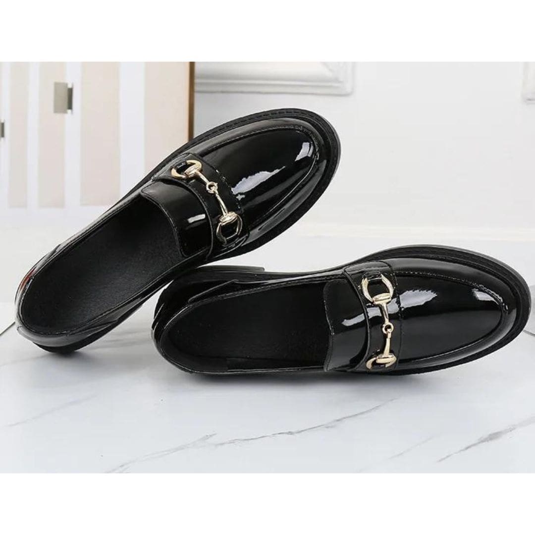 Mocassins Mocassin noirs Mocassin vernis en cuir avec un talon carré – Image 8