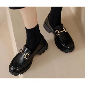 Mocassins Mocassin noirs à talon carré avec morsetti simple pour femme