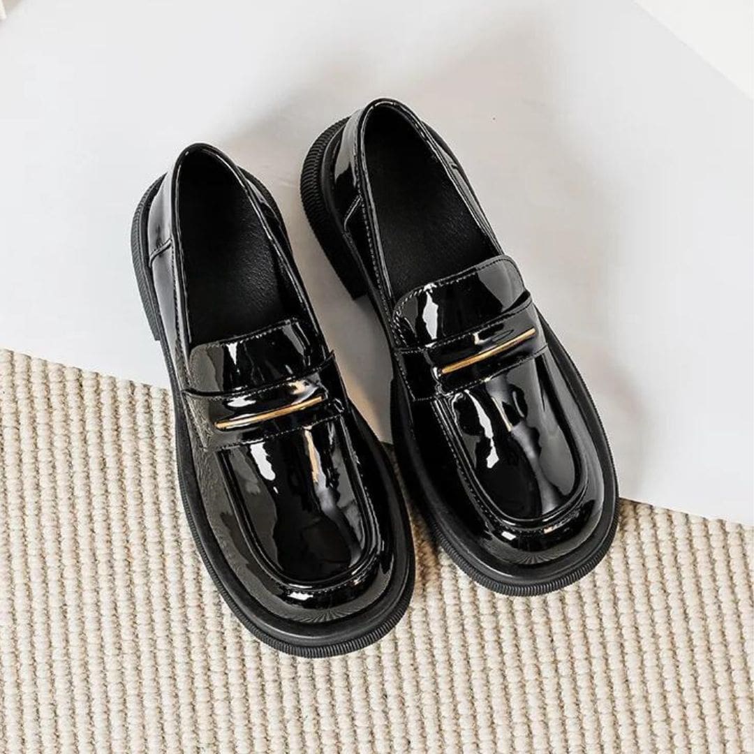 Mocassins Mocassin noirs Mocassin vernis en cuir synthétique pour femme