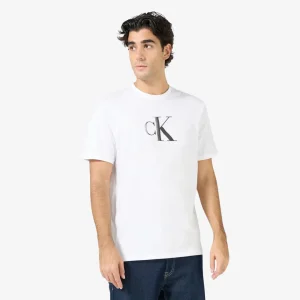 Calvin Klein Center Monogram Classic T-shirt