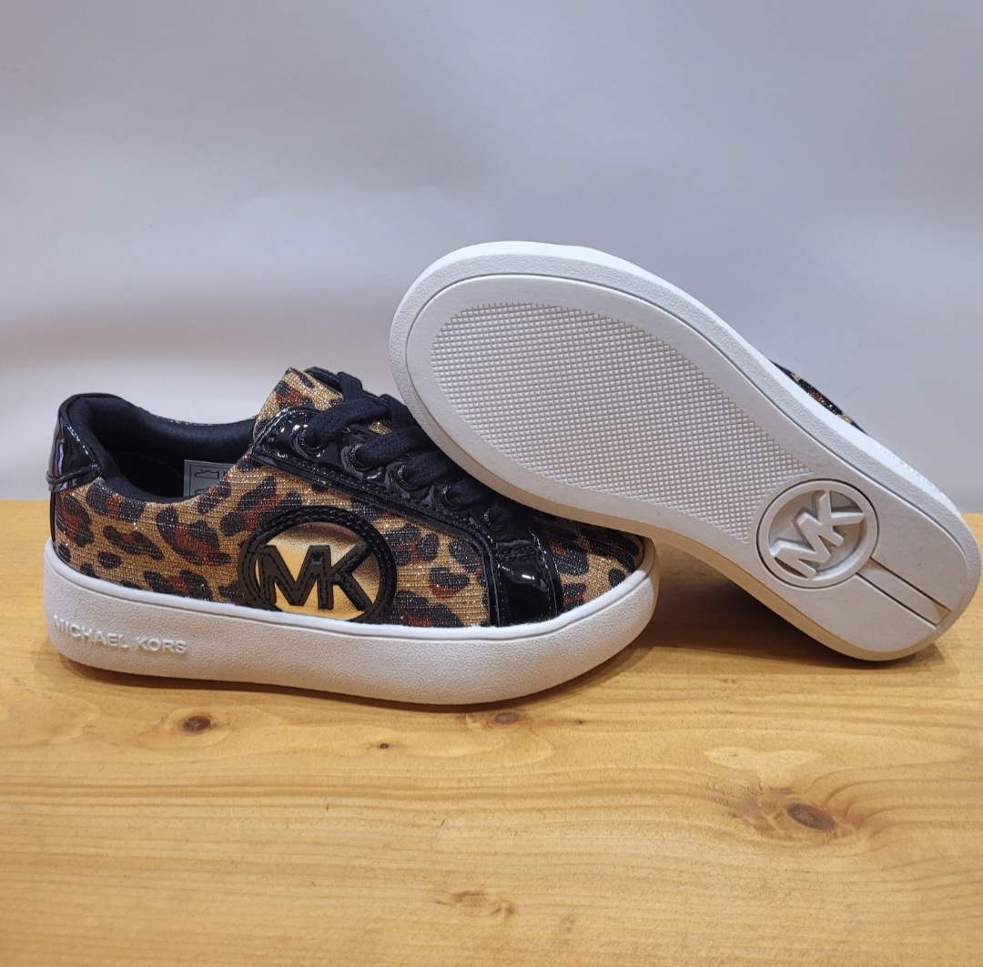 Michael Kors – Image 4