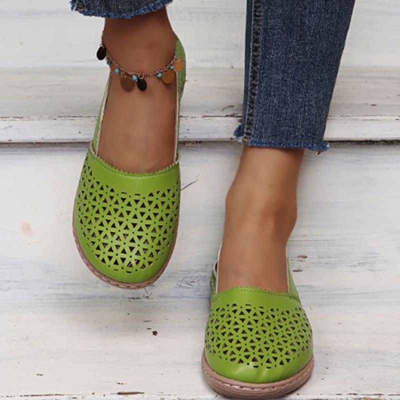 Mocassins ajourés style vintage à petit talon compensé pour femme – Image 5