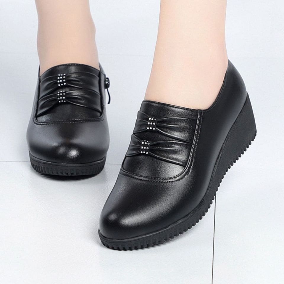 Mocassins compensés confortables en cuir Mocassin noir pour femmes – Image 2
