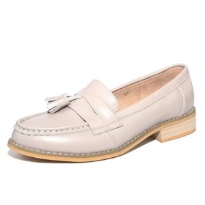 Mocassins élégants à glands en cuir véritable pour femme