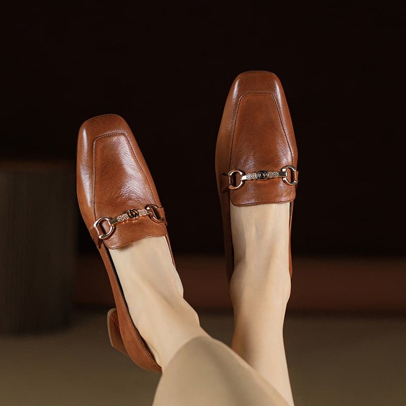 Mocassins en cuir à talons et mors – Image 3