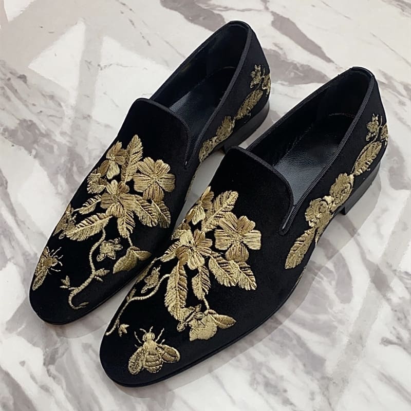 Mocassins en velours Mocassin noir avec broderie florale Mocassin dorée – Image 4