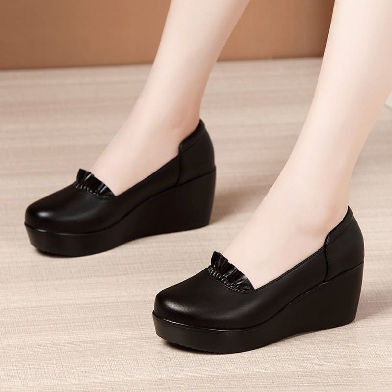 Mocassins Mocassin noirs à semelles compensées pour femme – Image 3