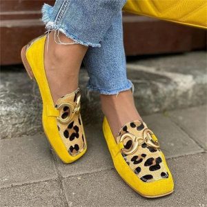 Mocassins plats Mocassin jaunes avec imprimé Mocassin leopard et boucle Mocassin dorée pour femme