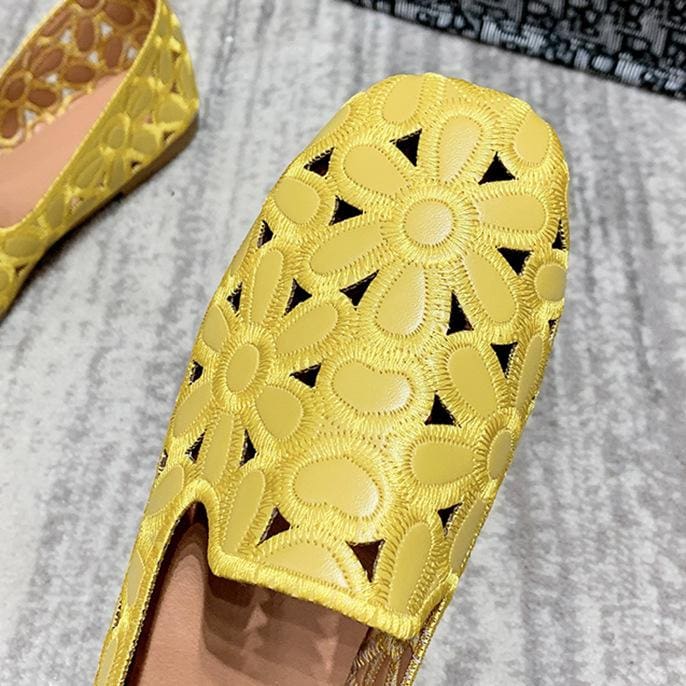 Mocassins plats souples et ajourés avec motifs fleurs – Image 5