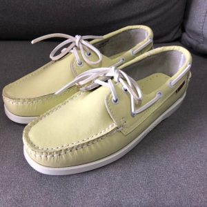 Mocassins style bateau à lacets tendance pour homme