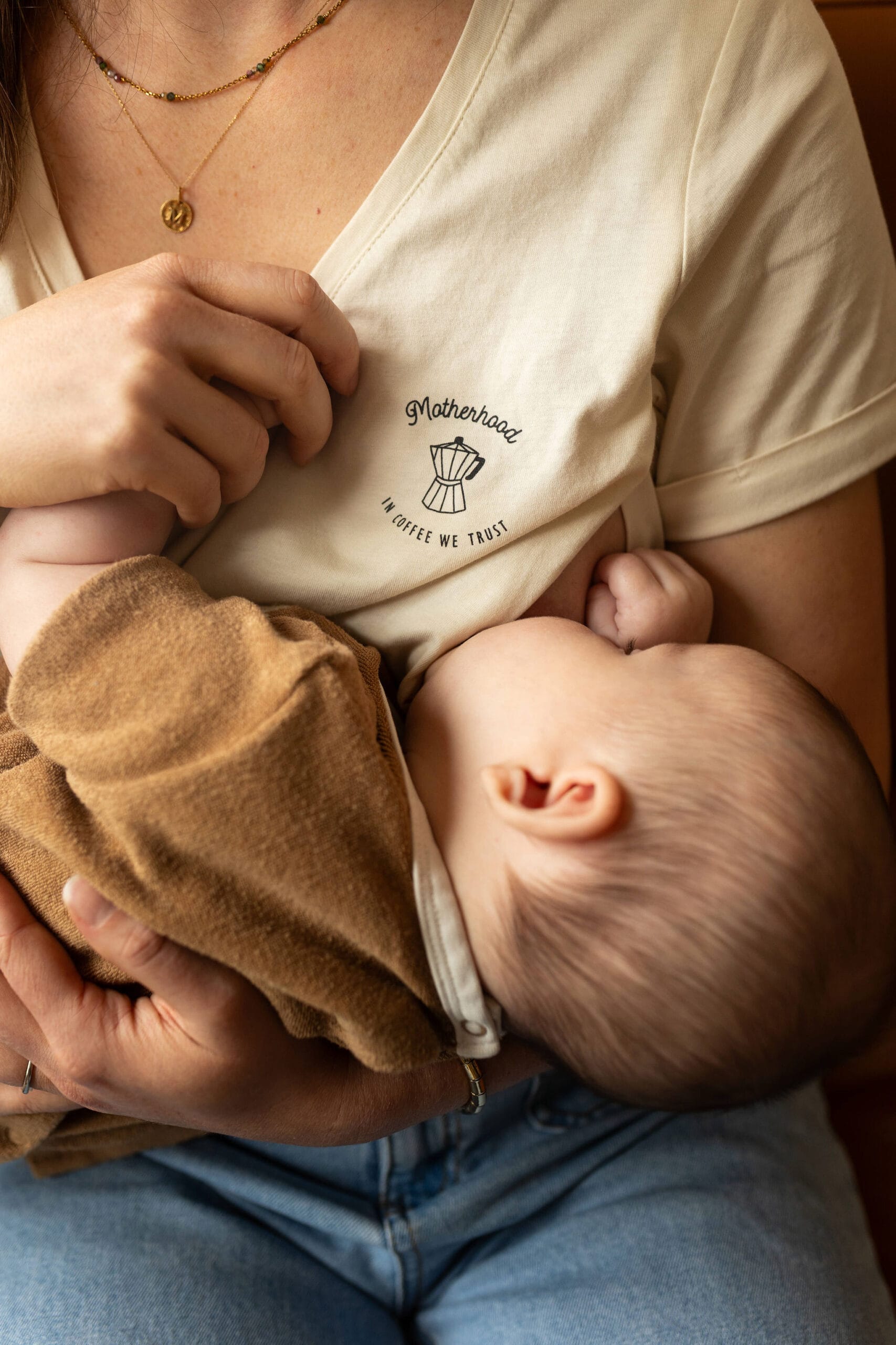 Cold Coffee Club – T-shirt allaitement – Image 2